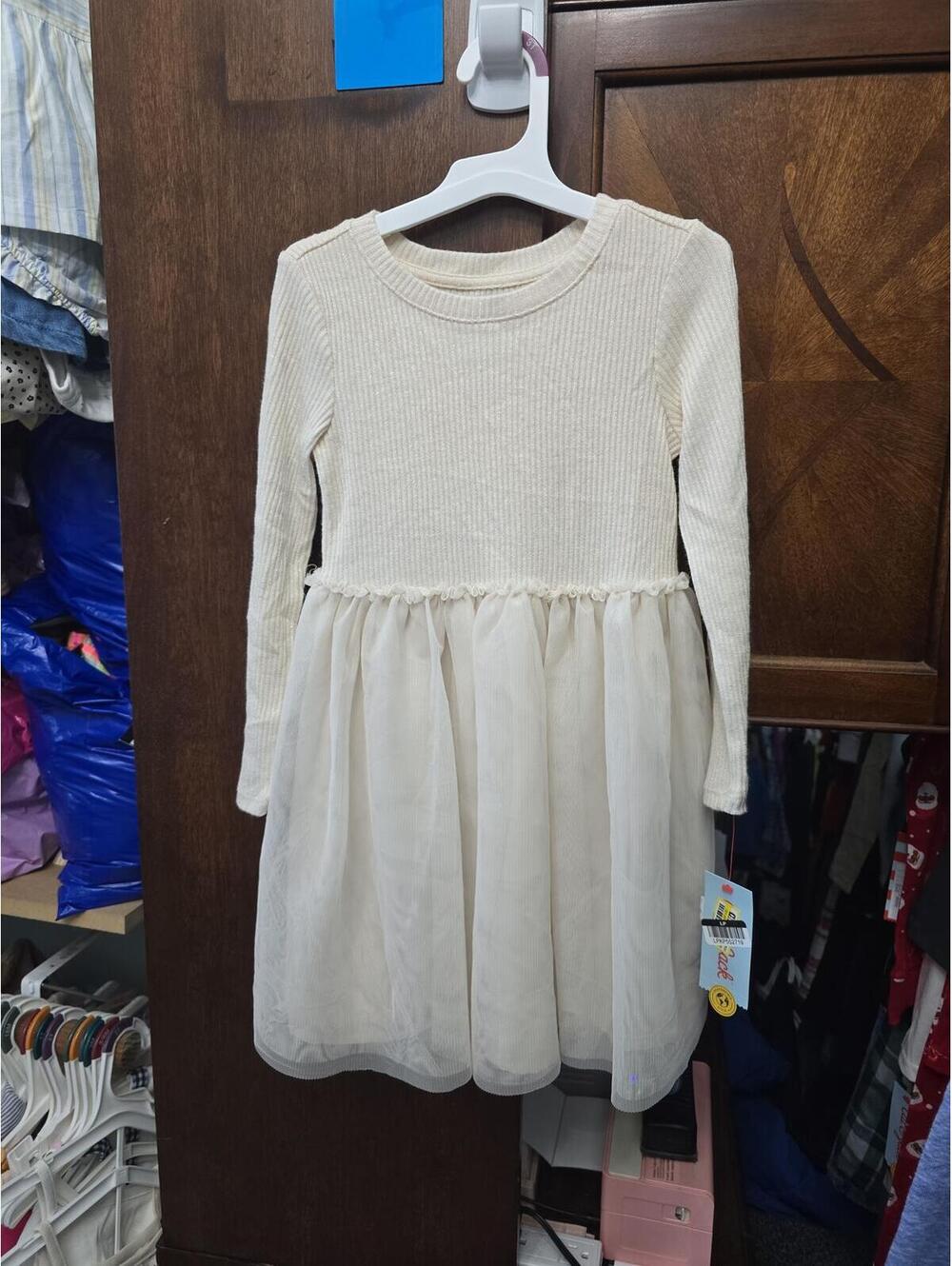 5t brand new dress from targets item 719